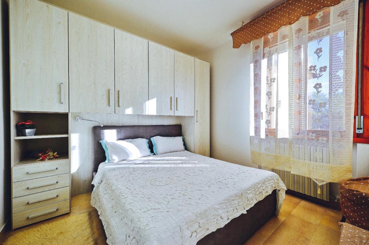 Andry House Apartment Peschiera del Garda Ngoại thất bức ảnh